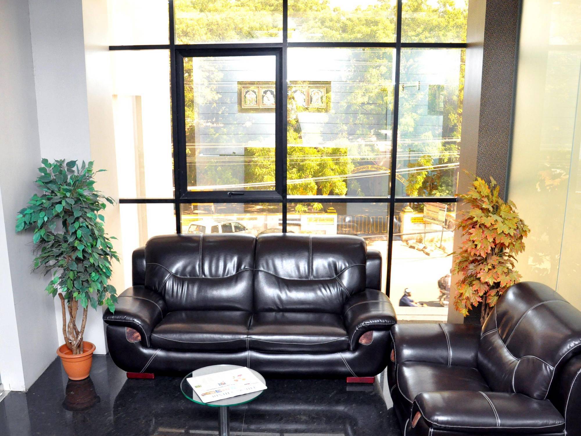 Hotel The Home Tiruppur Buitenkant foto